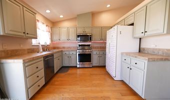 420 Fort Sutter Blvd, Fernley, NV 89408