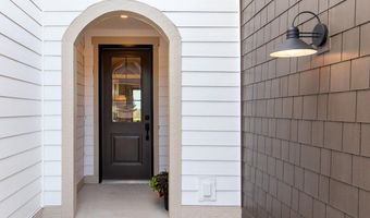 2015 Lacey Dr, Ames, IA 50010