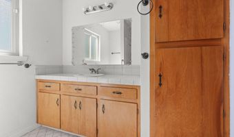 21077 Dodson Ln, Anderson, CA 96007