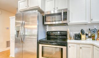 424 E DARWIN St, Athena, OR 97813