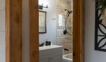 208 Hereford Rd, Bisbee, AZ 85603