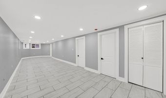 6607 S Oakley Ave, Chicago, IL 60636