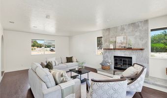 14204 Tehachapi Rd, Apple Valley, CA 92307