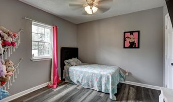 421 W 6th St, Baxter Springs, KS 66713