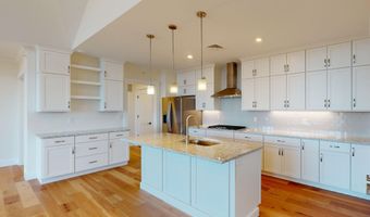 1 Longview Dr 404, Atkinson, NH 03811