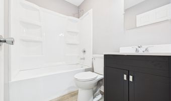 602 W 34th St, Anderson, IN 46013