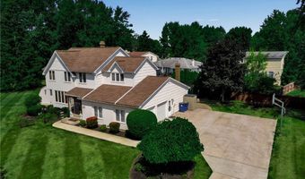230 Schimwood Ct, Amherst, NY 14068