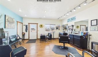 341 N Division St, Cowley, WY 82420