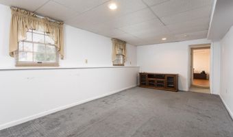 723 WALKER St, Aberdeen, MD 21001