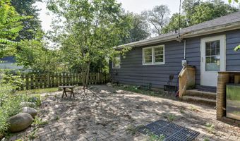 252 Thomas St, Allegan, MI 49010