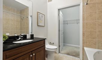 309 HOLLAND Ln 222, Alexandria, VA 22314