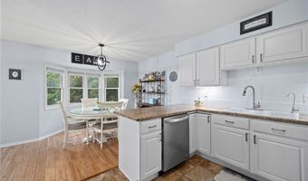 875 Hampton Cir 3, Aurora, OH 44202
