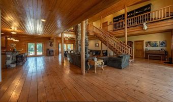 1910 9th St, Aurora, NE 68818