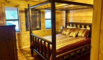 2077 Pumpkin Creek Rd, Brooksville, MS 39739