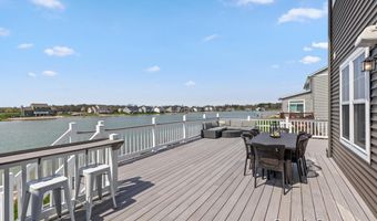 11325 Wake Dr, Allendale, MI 49401