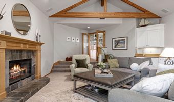 62824 Loma Vista Dr, Bend, OR 97701