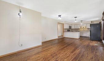 300 S High Ave, Ash Grove, MO 65604