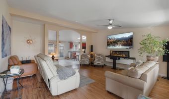 303 Sunrise Bluffs Dr, Belen, NM 87002