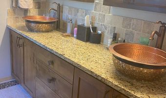97168 HENDERSON Rd, Brookings, OR 97415
