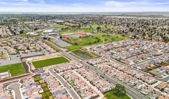 7908 Titan Dr, Antelope, CA 95843