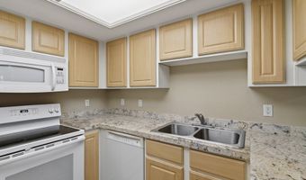 9380 SW 146TH Ter M2, Beaverton, OR 97007