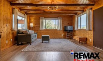 21 Sunburst Dr, Cody, WY 82414