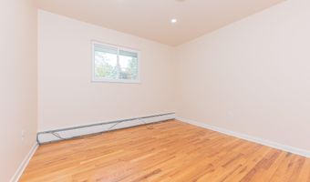 1520 Traver Rd, Ann Arbor, MI 48105