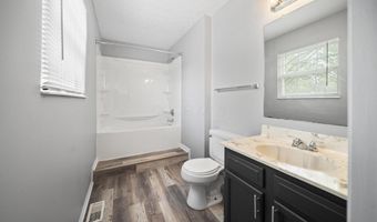 2839 Beal Dr, Columbus, OH 43232