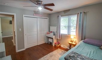 6607 Wenzel Rd, Alton, IL 62002