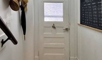 33 Union St, Bath, ME 04530