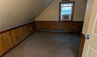 564 Carroll St, Akron, OH 44304