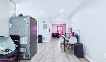 4 N Brighton Ave, Atlantic City, NJ 08401
