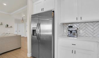 2132 Longhorn Trl, Altus, OK 73521