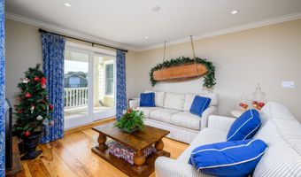 211 Stratford Ave, Beach Haven, NJ 08008