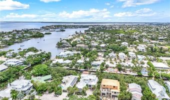 241 WILLOW, Anna Maria, FL 34216