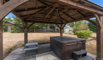 11825 SW BAKER St, Beaverton, OR 97008