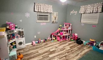 118 Christopher Dr, Glen Morgan, WV 25813