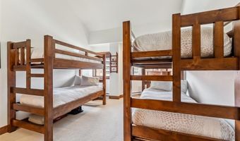 405 VILLAGE Rd 405, Breckenridge, CO 80424