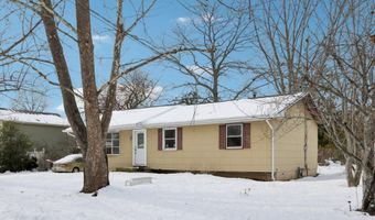 1124 Spray Ave, Beachwood, NJ 08722