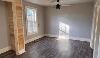 748 Brooks St, Batesville, AR 72501