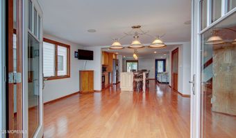 308 16th Ave, Belmar, NJ 07719