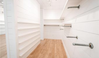 7209 Chad Colley Blvd, Barling, AR 72923