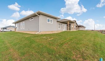 2309 E Tinley St, Brandon, SD 57005