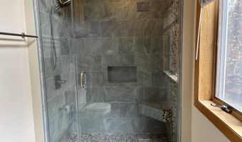 20 Merrill Rd, Campton, NH 03223