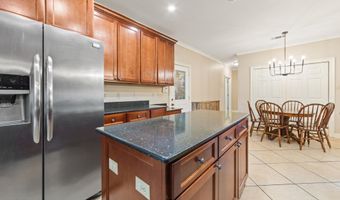 302 Riverside Dr, Berwick, LA 70342