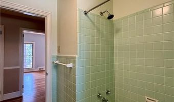 270 Riverhill Dr, Athens, GA 30606