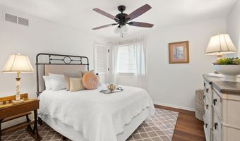 6931 Hillsboro Ct, Fort Wayne, IN 46835