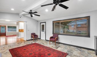 157 Romine Cir, Ballwin, MO 63011