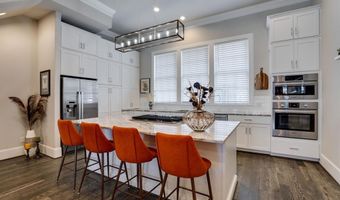 14985 Oak St, Addison, TX 75001