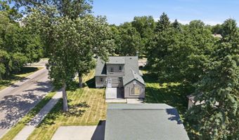 1002 Cedar St, Alexandria, MN 56308